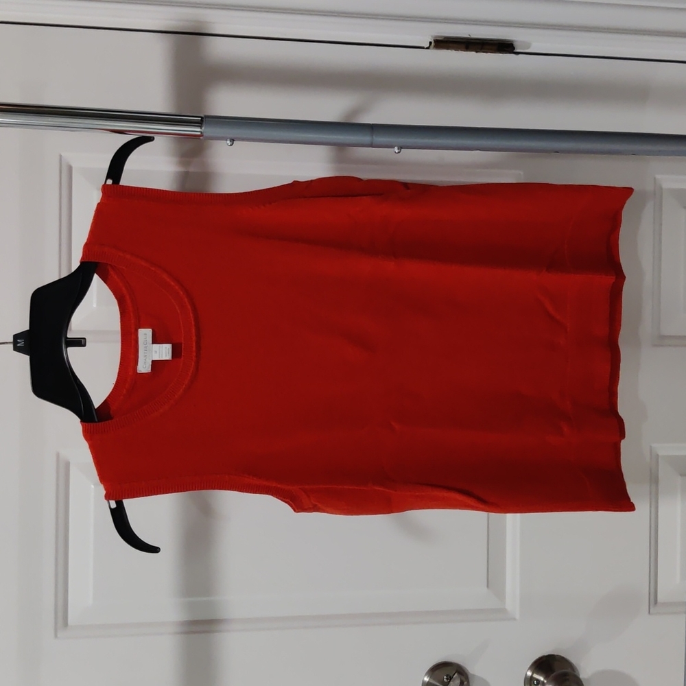 Charter clue sleeveless orange top